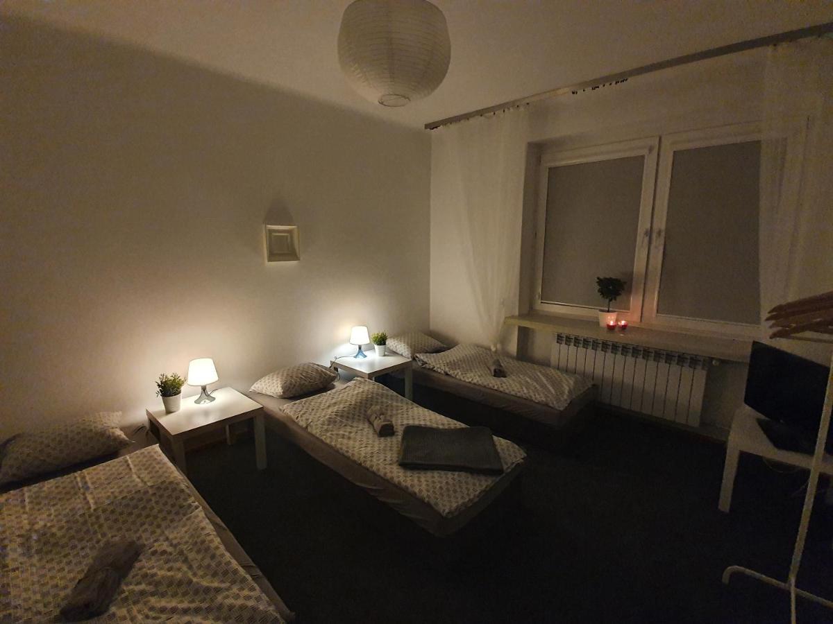 Hostel Czecha Warszawa Eksteriør billede